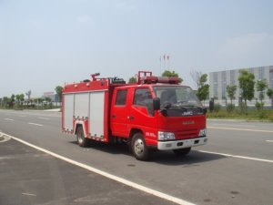 军用消防车和民用消防车区别在哪里呢？