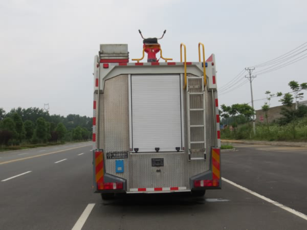 重汽7吨干粉联用泡沫消防车（国五）
