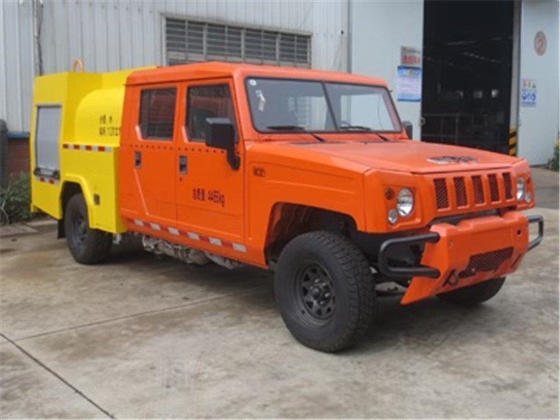 管线消防车